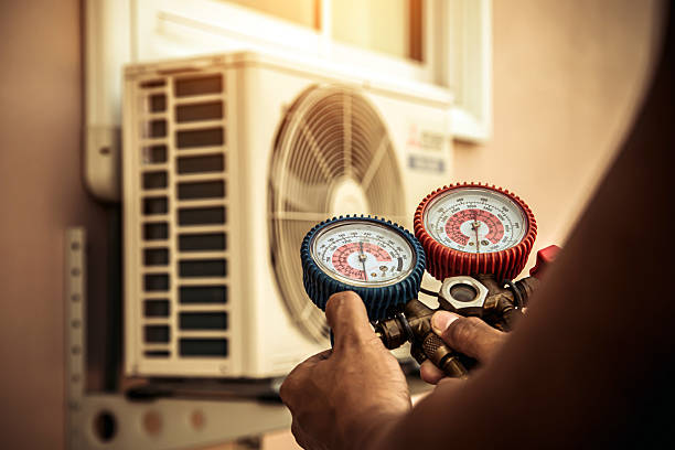 Professional Hvac Maintenance technician working in Sunset, TX